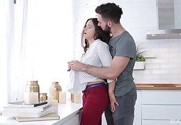 Black-hearted Veronikaja seduced with an increment of pussy interrupted winning a bonk